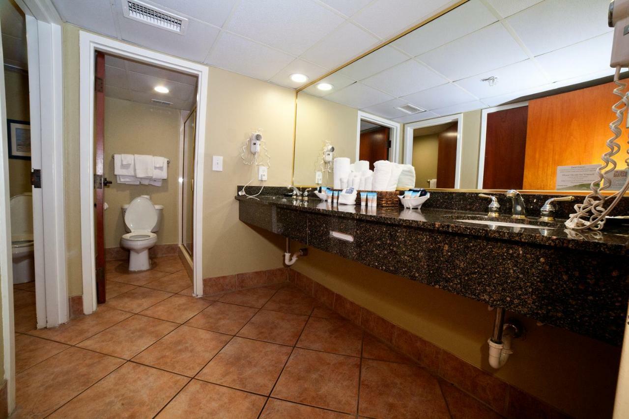 Desoto Beach Hotel Tybee Island Bagian luar foto