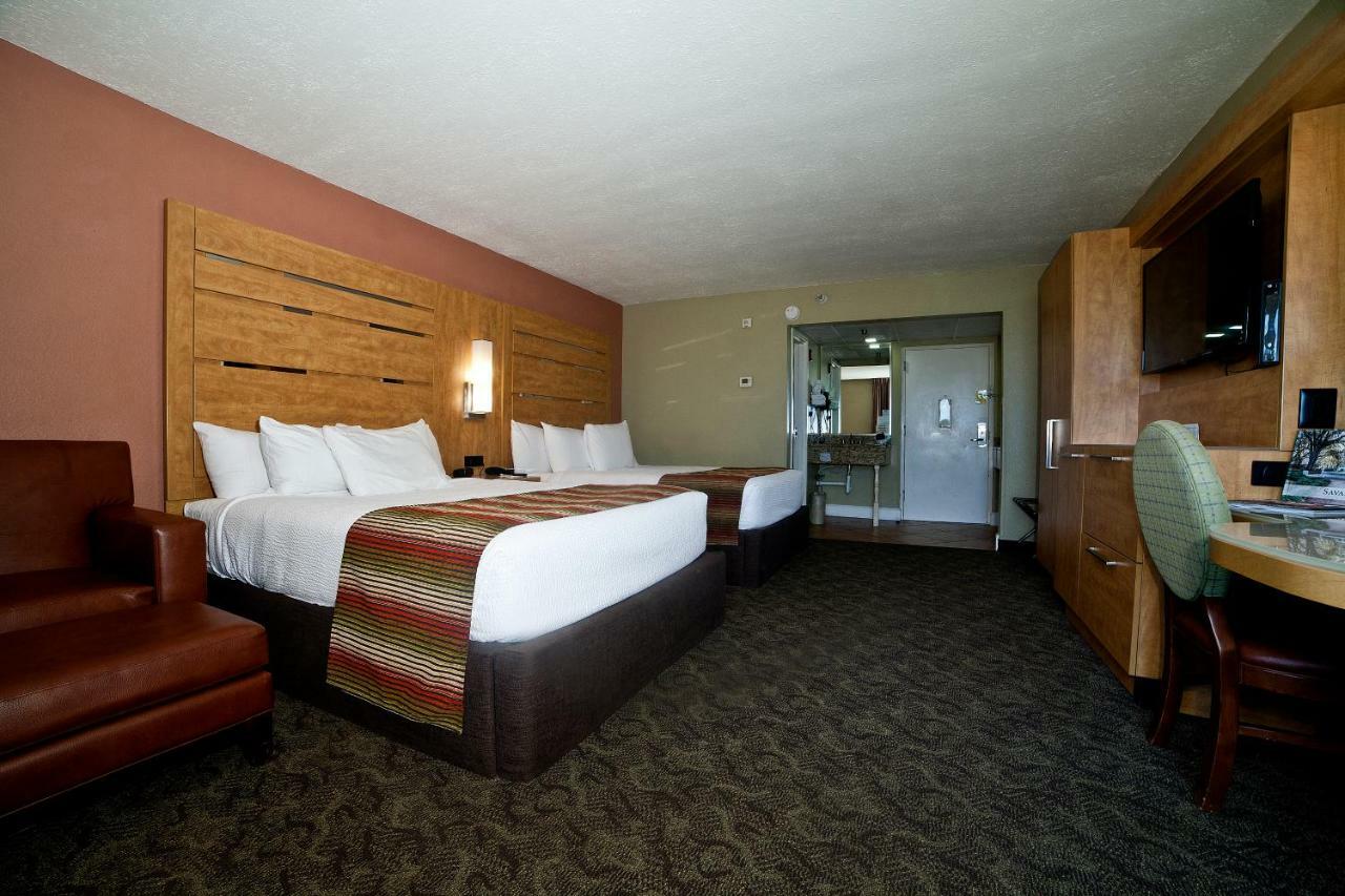 Desoto Beach Hotel Tybee Island Bagian luar foto
